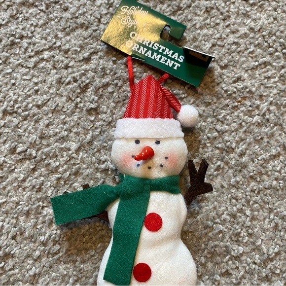 Snowman Plush Stuffed Soft Christmas Tree Ornament White NEW - Picture 3 of 5